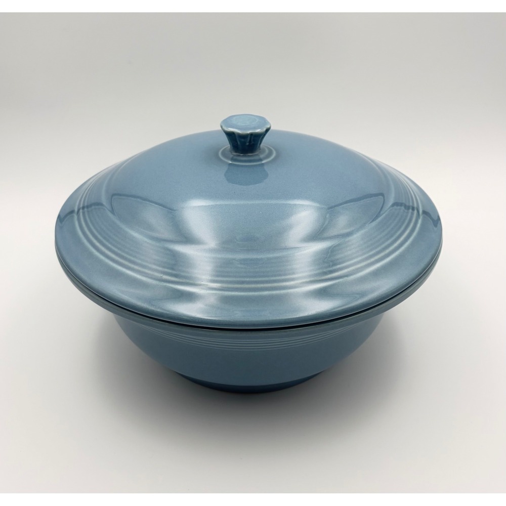 Fiestaware Periwinkle Blue 2 Quart Round Covered Casserole Dish Lid Fiesta HLC